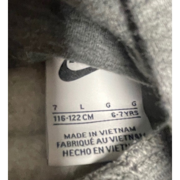 Nike Gray Black Sweatshirt and Shorts Bundle Boys 6-7 - Picture 4 of 10